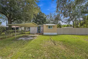 18664 SE 21st Pl, Silver Springs, FL 34488 - Photo 1