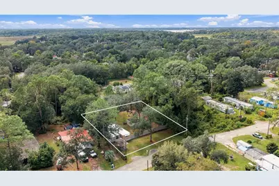 18664 SE 21st Place, Silver Springs, FL 34488 - Photo 22