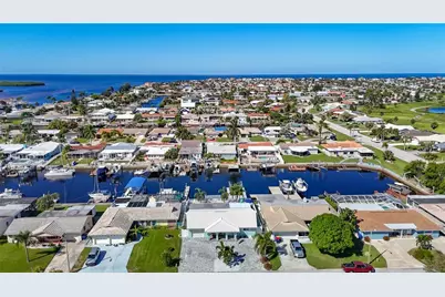4951 Forecastle Drive, New Port Richey, FL 34652 - Photo 6
