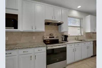9301 SW 70th Loop, Ocala, FL 34481 - Photo 12