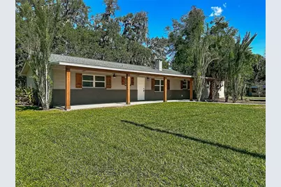 327 NE 6th Avenue, Trenton, FL 32693 - Photo 1