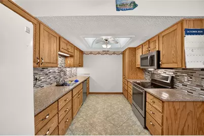 10895 SW 90th Ct, Ocala, FL 34481 - Photo 6