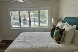 1637 SE Paradise Cir, Crystal River, FL 34429 - Photo 10