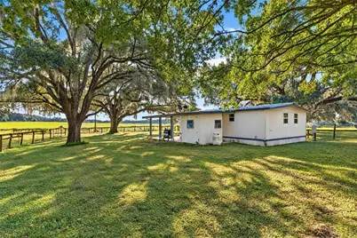 5850 SE 212th Court, Morriston, FL 32668 - Photo 28
