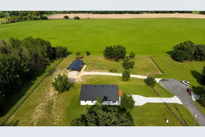 17951 SE 62nd Street, Morriston, FL 32668 - Photo 2