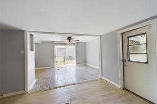 1313 Liveoak Pkwy - Photo 6