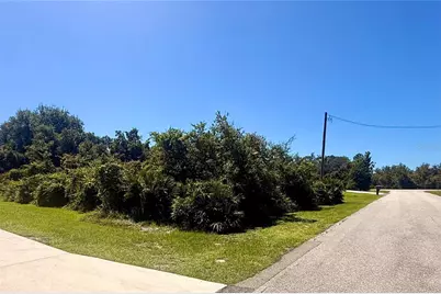2228 Wakefield Street, Port Charlotte, FL 33948 - Photo 4