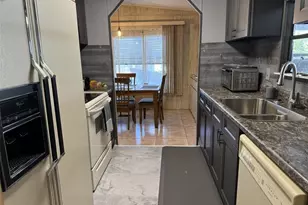9000 Lake Point Blvd, Lake Wales, FL 33898 - Photo 10