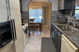 9000 Lake Point Blvd, Lake Wales, FL 33898 - Photo 4