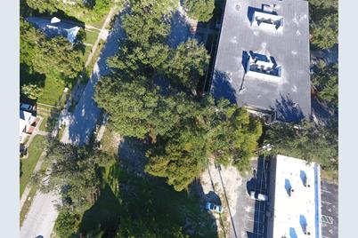 Avenue A NE, Winter Haven, FL 33880 - Photo 2