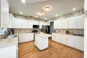 2577 Highlands Vue Pkwy - Photo 4