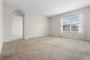 698 Squires Grove Dr - Photo 10