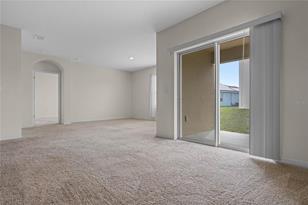 698 Squires Grove Dr - Photo 6