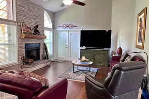 416 Sandestin Drive, Winter Haven, FL 33884 - Photo 12