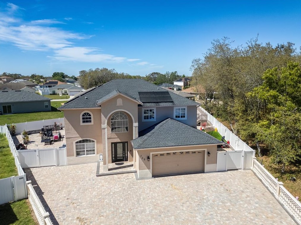 308 Michigan Pl, Kissimmee, FL 34759-5312