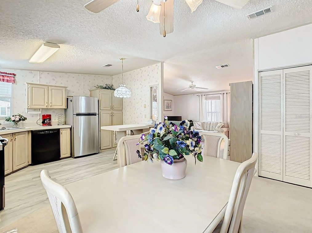 118 Piedmont Park Ave, Davenport FL  33897-9247 exterior