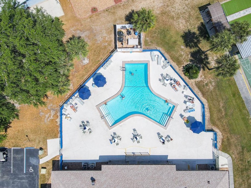 118 Piedmont Park Ave, Davenport FL  33897-9247 exterior