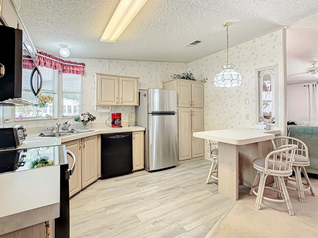 118 Piedmont Park Ave, Davenport FL  33897-9247 exterior