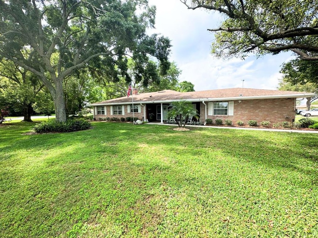 408 Birksdale Ct, Winter Haven, FL 33884