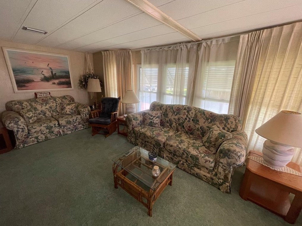 402 Sunflower Ln, Grenelefe, FL 33844-8917