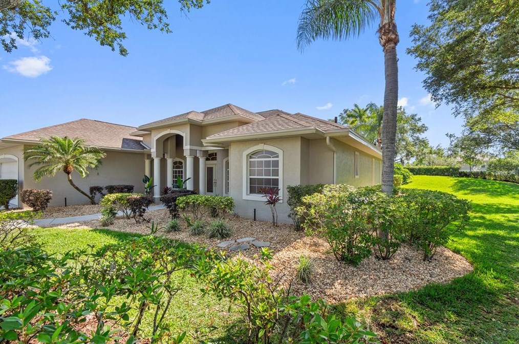 1801 Sand Hill Ln, Winter Haven, FL 33884-1213