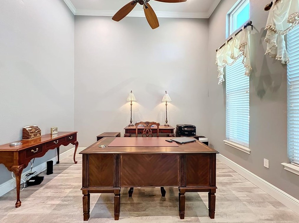 1044 Ashton Woods Ln, Lakeland FL  33813-4820 exterior