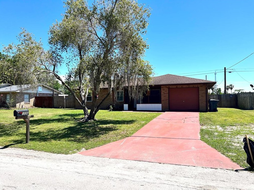 506 Sidney Cir, Winter Haven, FL 33880-1444