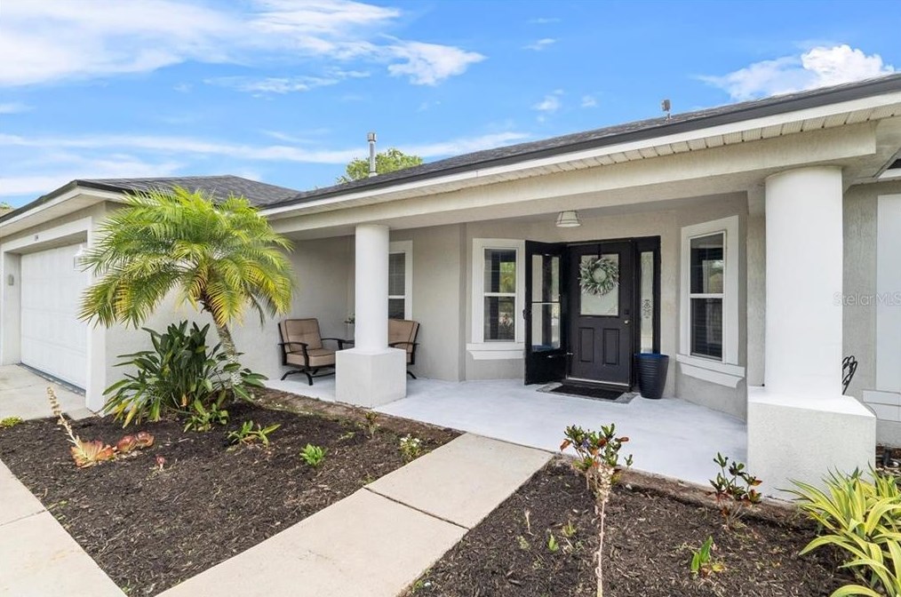 104 Sanderling Dr, Winter Haven, FL 33881-8255