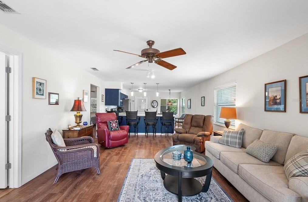 2472 Hartridge Point Dr, Winter Haven FL  33881-1289 exterior