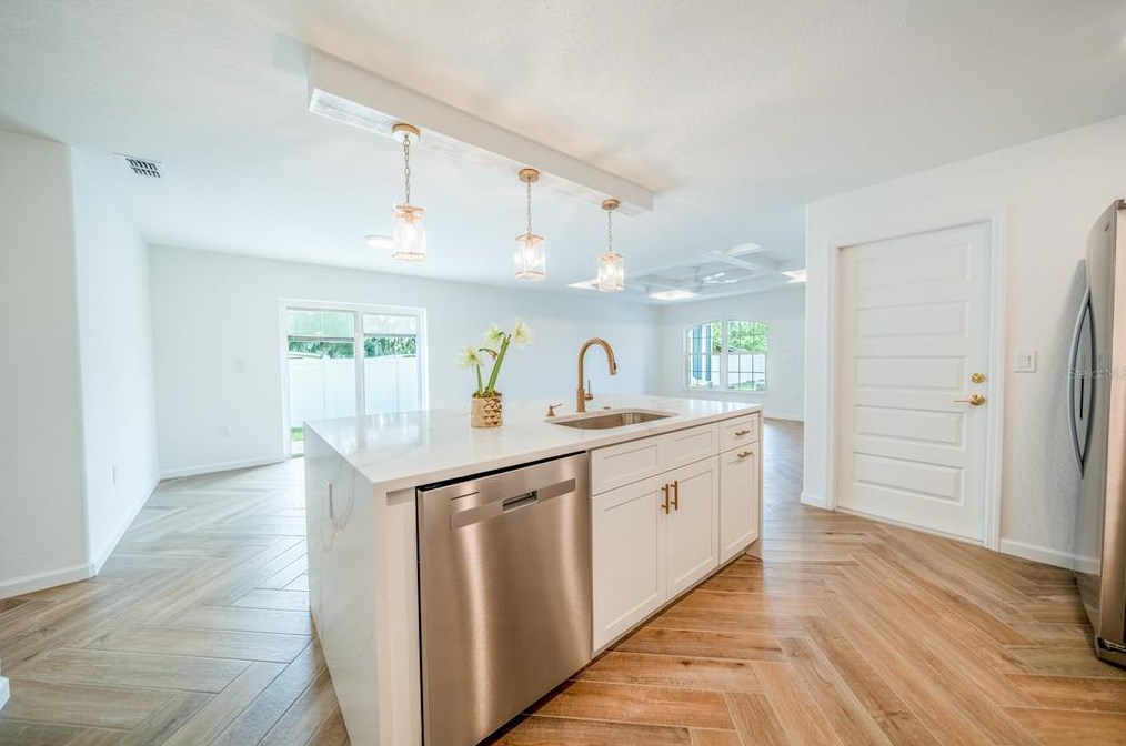 1058 Jordan Rd, Lakeland, FL 33811