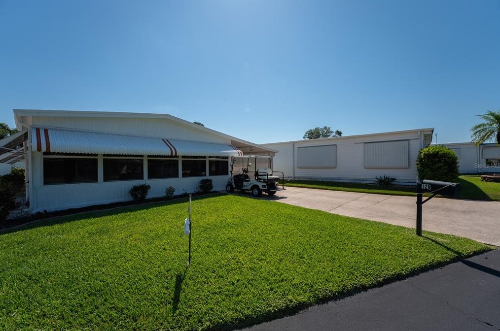 128 Paradise Ln, Auburndale, FL 33823-2026