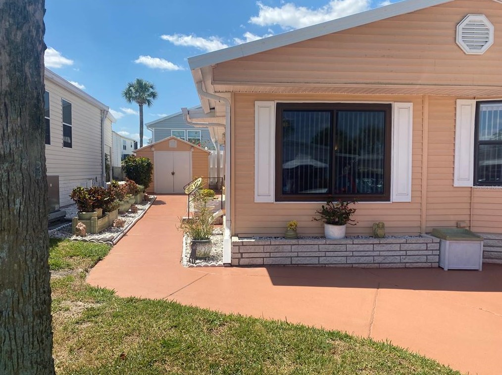 9705 Lake Bess Rd #709, Winter Haven, FL 33884