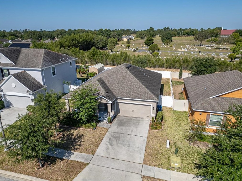 710 Franklin Ct, Grenelefe, FL 33844