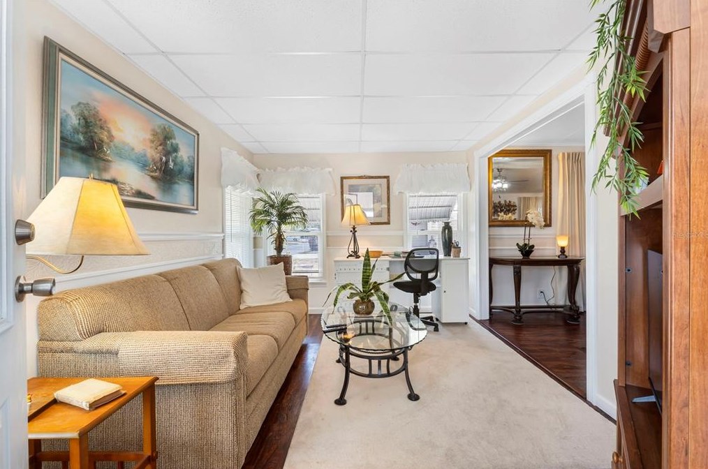 4537 Redwood St, Winter Haven, FL 33880