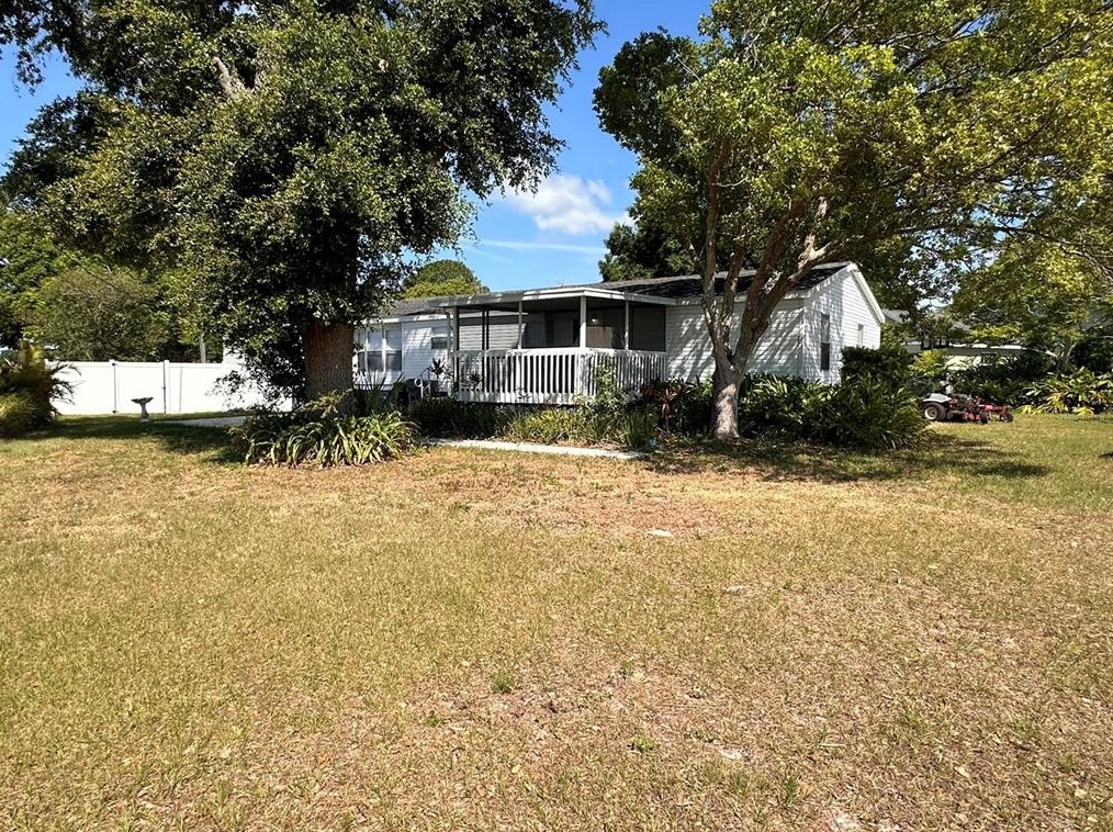 3666 Old Berkley Rd, Auburndale, FL 33823