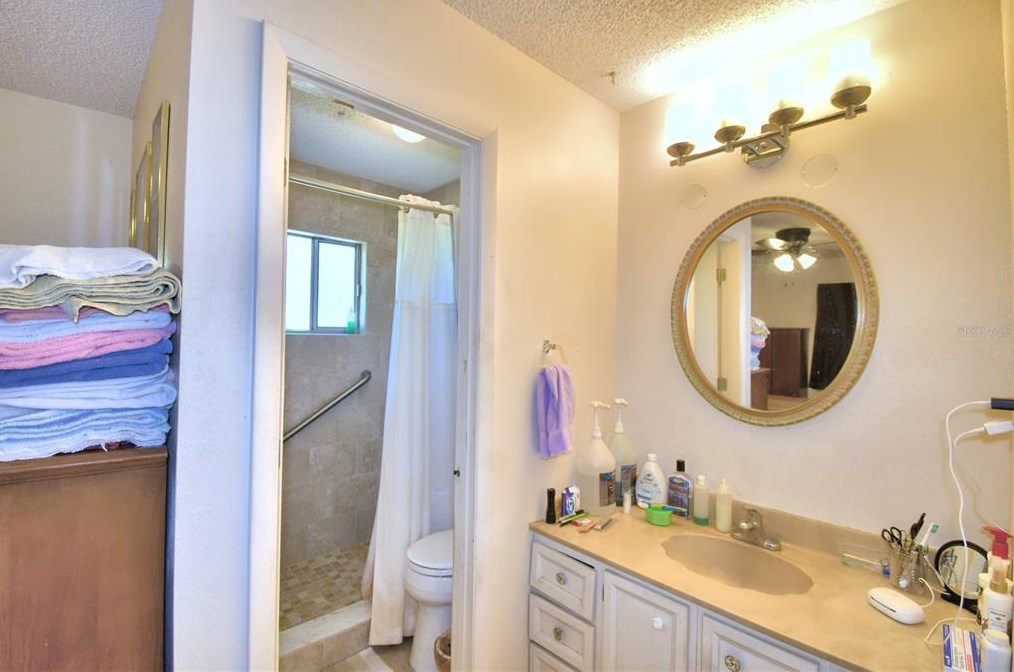 4942 Roosevelt Ave, Lake Wales FL  33859-7941 exterior