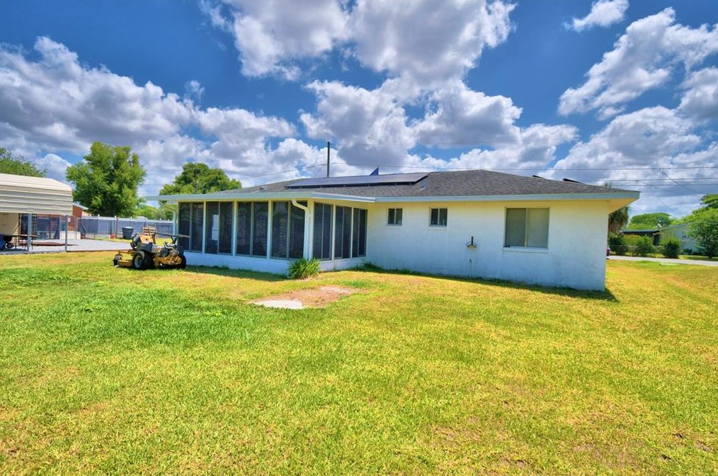 4942 Roosevelt Ave, Lake Wales FL  33859-7940 exterior
