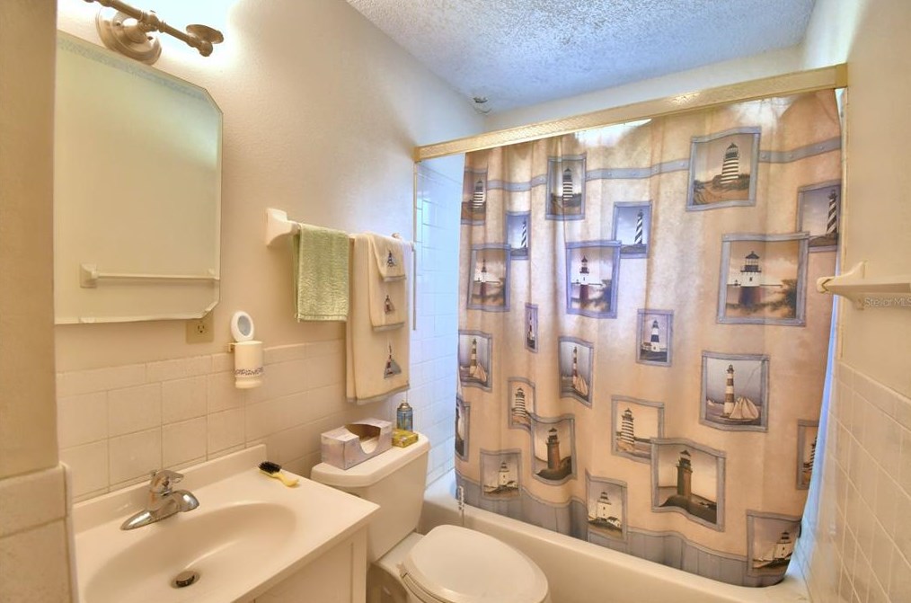 4942 Roosevelt Ave, Lake Wales FL  33859-7941 exterior