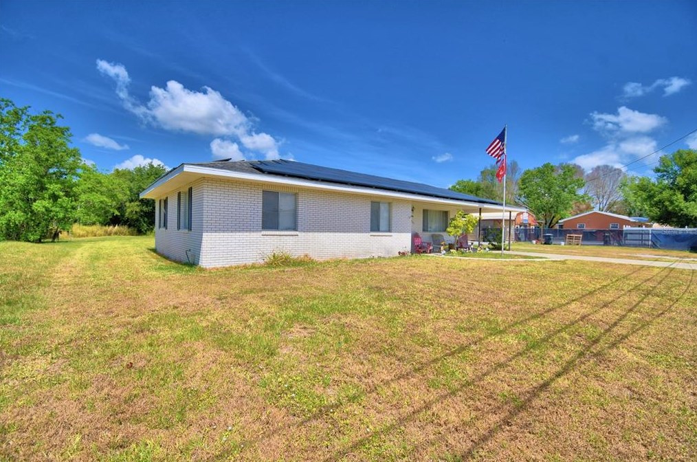 4942 Roosevelt Ave, Lake Wales FL  33859-7941 exterior