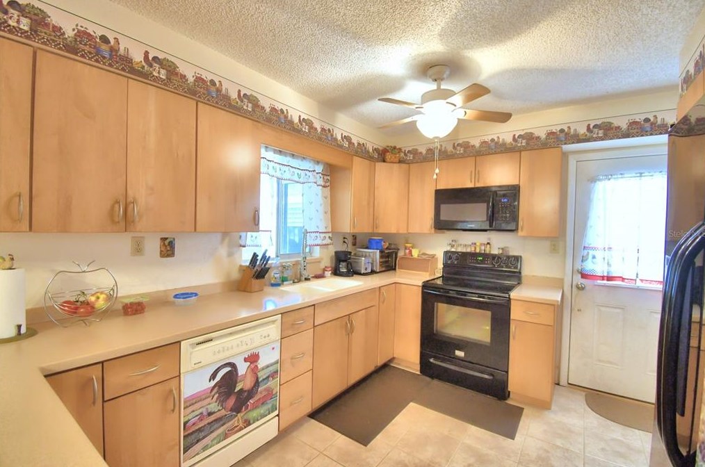 4942 Roosevelt Ave, Lake Wales FL  33859-7941 exterior