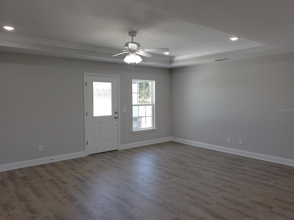 7040 Golf Club Dr, Sebring, FL 33876