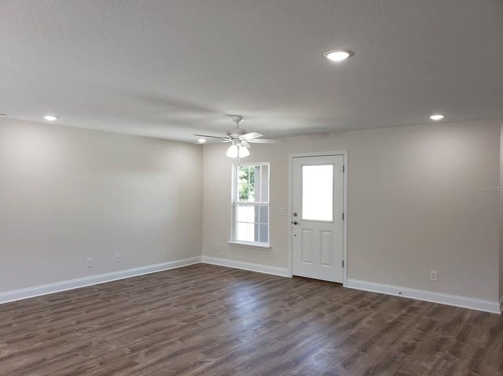 7229 Golf Club Dr, Sebring, FL 33876