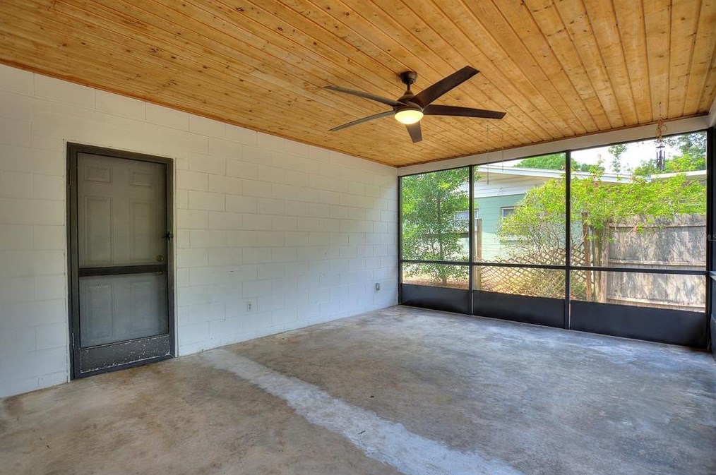 755 Oleander Dr, Winter Haven FL  33880-4540 exterior