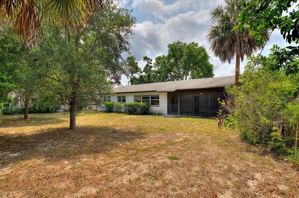 755 Oleander Dr, Winter Haven FL  33880-4540 exterior