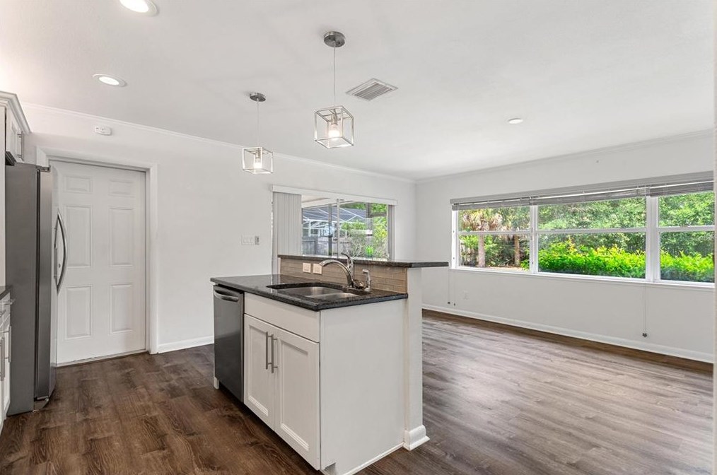 755 Oleander Dr, Winter Haven FL  33880-4540 exterior