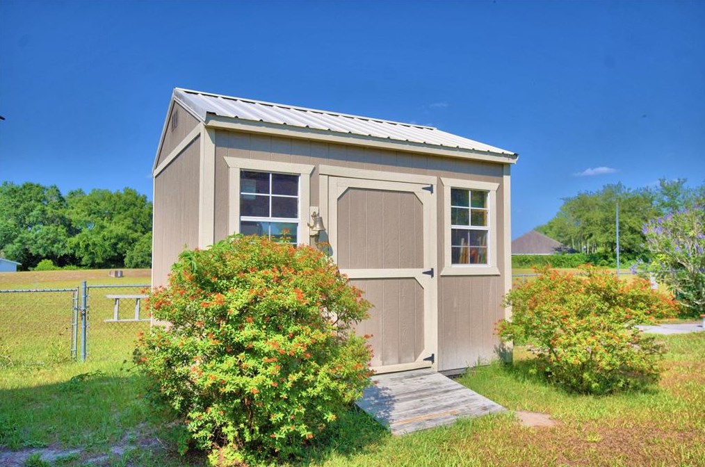 7969 Kaitlin Cir, Lakeland FL 33810-5142 exterior