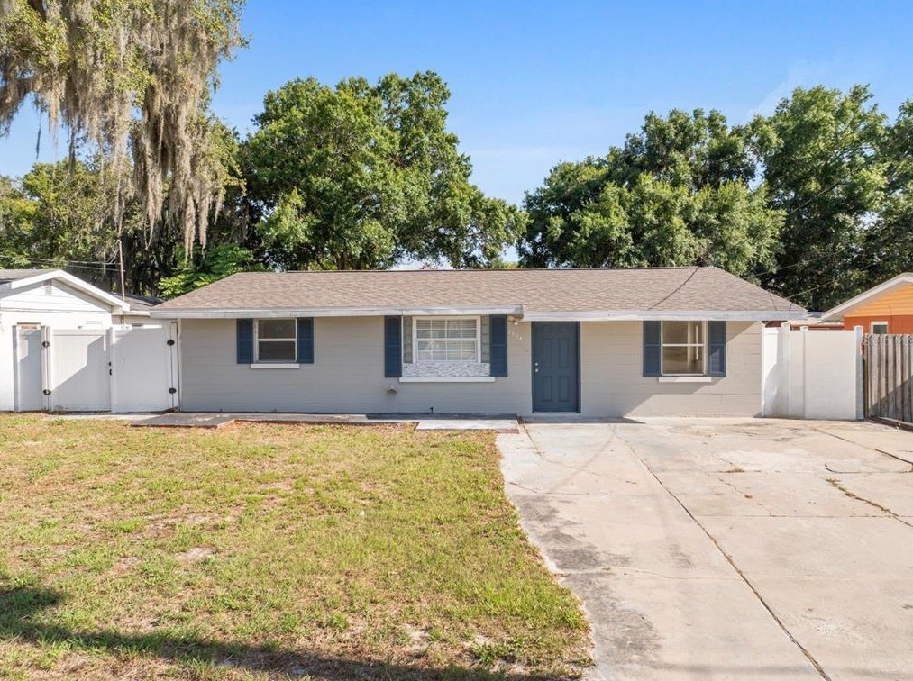 2304 Ivey Ln, Lakeland, FL 33815