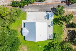 12510 Lake Hatchineha Rd, Haines City, FL 33844 - Photo 16