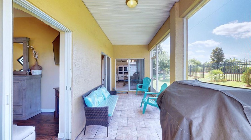 1286 Legatto Loop, Dundee FL 33838-4049 exterior