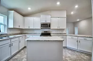 2123 Cartgate Ln, Winter Haven, FL 33884 - Photo 12